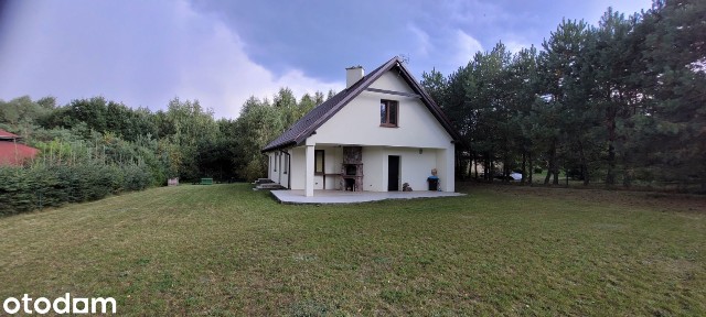 Dom wolnostojący w cichej okolicy z działką
