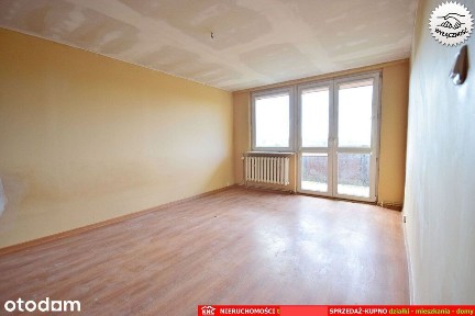 Blisko Nałęczowa, 3 pokoje z garażem i działką.