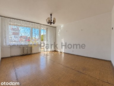 Os. Ogrody, I piętro, 3 pokoje, balkon. Cegła.
