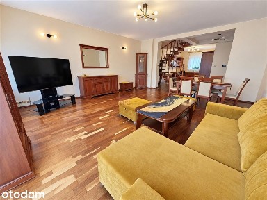 Dom 135 ², 4 sypialnie, garaż, ogród 322 m²