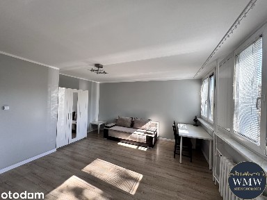 M3 z oddzielną kuchnią i balkonem w centrum REZERWACJA