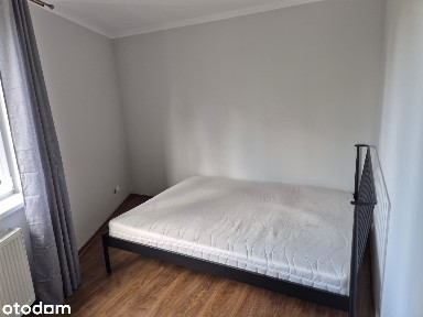 Na sprzedaż mieszkanie 2 pokojowe z balkonem w centrum - BEZ PROWIZJI.
