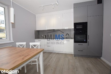 3 pok. mieszkanie, duży balkon, Towarowa, Rumia!