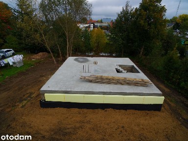 Działka budowlana z linią brzegową nad rzeką + rozpoczęta budowa domu