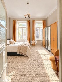 Nowy Świat | 39 M² | Kamienica | 3,5 M Wysokości