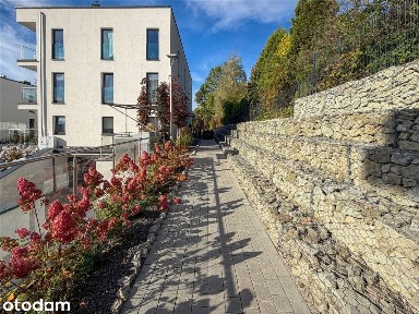 3 pokoje z dużym balkonem Park Kochanowskiego