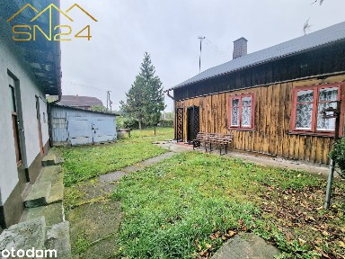 Niewielki dom - ZELÓW