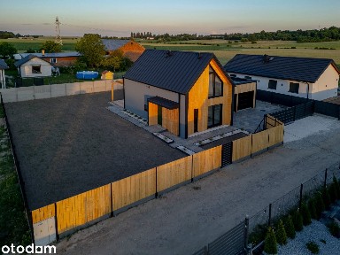 Nowoczesna Stodoła | 141 m² z Garażem 2-stanowiskowym Działka 800 m²