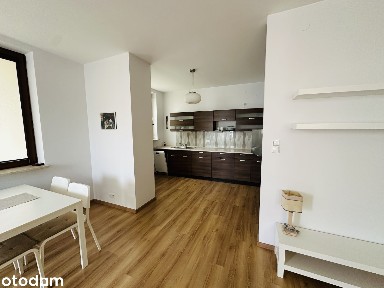 3 pokoje 82 m kw, ul. Pokorna, apartamentowiec
