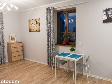 PL | UA | RU | Komuny Paryskiej | kawalerka | 25m² | od zaraz
