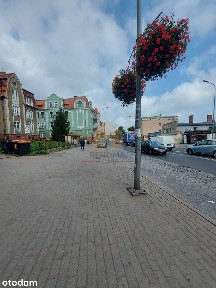 Lokal przy głównej ulicy z witryną!