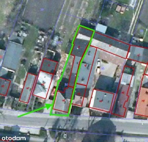 Zabytkowy dom z zabudowaniami gospodarczymi - Cyprzanów