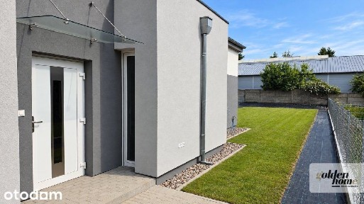 Dom, 150 m², Plewiska