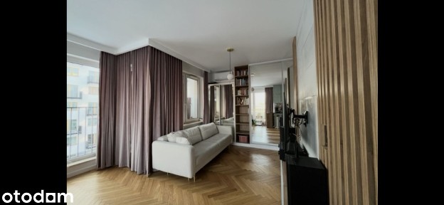 2-pokoje Praga-Północ,2021r., winda, klima, loggia, wysoki standard