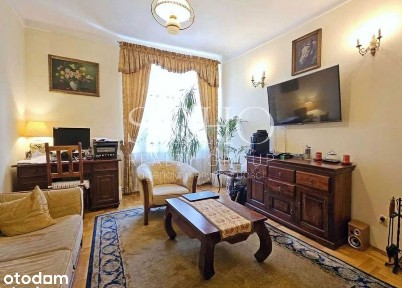 Mieszkanie 2 pok, 62m2, balkon, kamienica.