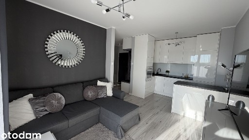 Mieszkanie 50m2 3 pokoje wysoki standard klimatyzacja do zamieszkania