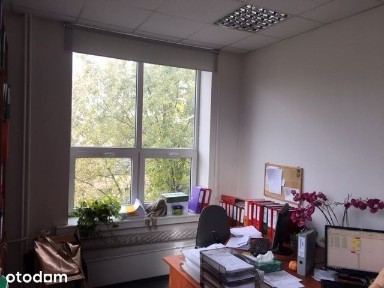 Lokal Biurowo-Magazynowo-Produkcyjny 300 m² w Centrum