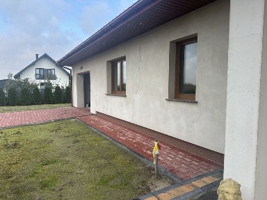Dom wolnostajacy PARTEROWY z dużym garażem