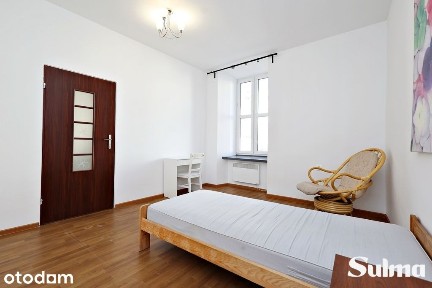 Mieszkanie przy Placu Wolnica | 3 Duże Pokoje | Kazimierz