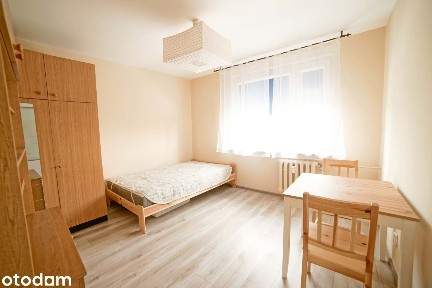 Dla rodziny lub przyjaciół / 3 sypialnie / balkon / Bronowice /piwnica