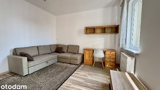JEŻYCE, Dąbrowskiego 29, 3 pokoje, umeblowane, miejsce postojowe