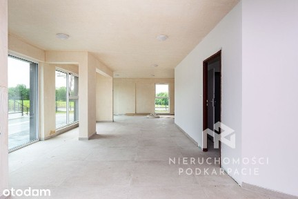 Lokal usługowo - handlowy do wynajęcia - 92 m²