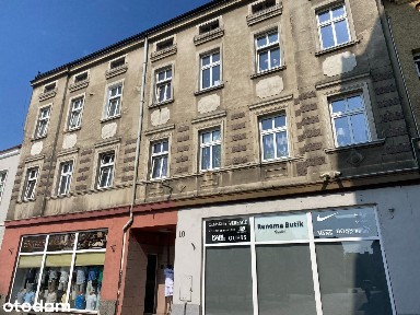 Kamienica inwestycyjna w sercu Ostrzeszowa - Rynek