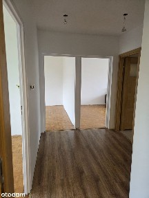 Sprzedam dom/LOKAL w zabudowie bliźniaczej