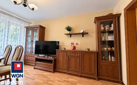 Konin ul. Sosnowa 48,14m2, 3- pokoje. 2 piętro.