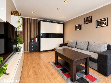 CO Miejskie/ Balkon/ Po remoncie/ Gotowe do wejścia