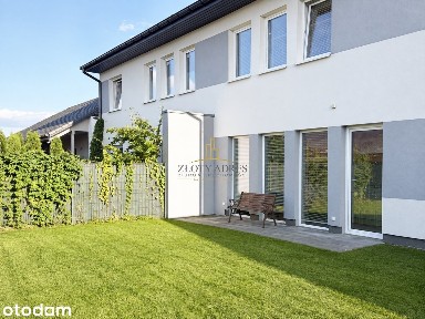 Nowoczesny dom 115 m² z ogrodem i balkonem