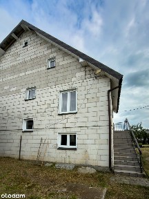 [Na sprzedaż] Duży dom (224,12 m²) z budynkiem gospodarczym Borawe