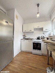 Kawalerka z oddzielną kuchnią w centrum / bez prowizji / od zaraz
