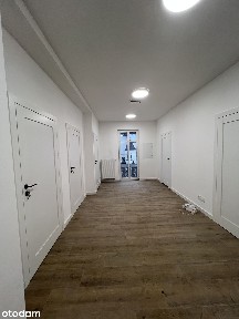 Atrakcyjny lokal w ścisłym centrum miasta z pakingiem