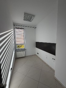 Nowoczesne gabinety dla specjalistów do wynajęcia (psycholog, logopeda, fizjoterapeuta) - Popiełuszki 18, Kielce