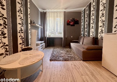 Rozkładowe,umeblowane M-3 na zamykanym terenie,przy pl.Hallera.Bez%