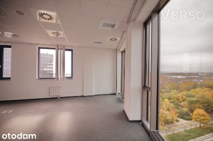 Open space. Duży parking. All inclusive