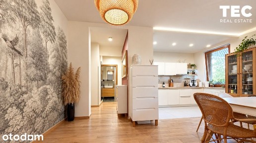 2 pokoje, duży balkon 8 m², gotowe do zamieszkania ul. Dąbska, Kraków
