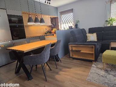 Apartament 68 m2 z ogródkiem (248m2) + 2 miejsca w garażu