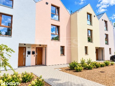 Nowoczesny dom 105 m², Ogródek, 2 miejsca parking