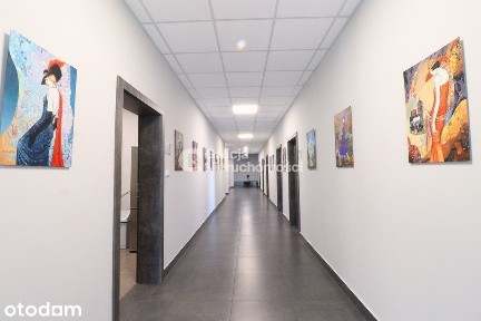 Lokal biurowy 18m2, z klimatyzacją na parterze