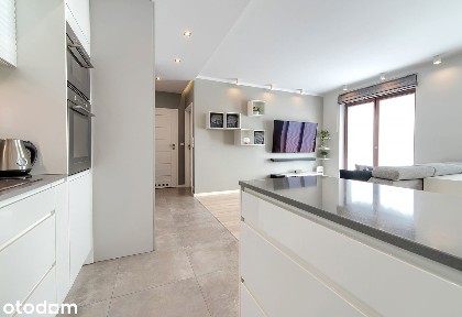 Mieszkanie z balkonem 48 m² miejsce parkingowe/2 pokoje/ MORENA