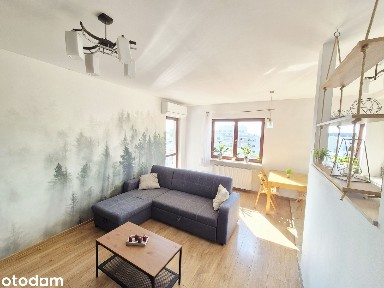 Nowoczesne, ostatnie piętro, duży balkon, klimatyzacja, parking