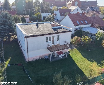 Dom z ogrodem i garażem z kanałem | działka 737 m² | Wołów
