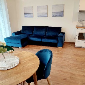 Mieszkanie z dużym ogródkiem w Łomiankach