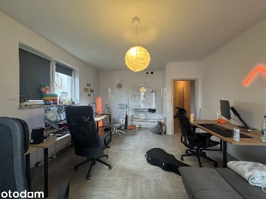 3 pokoje 59,8 m², balkon na całą długość, garaż + komórka, Marki