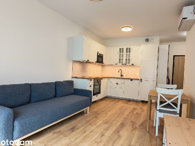 Nowe 2 pokoje 39 m², klimatyzacja, loggia - od właściciela
