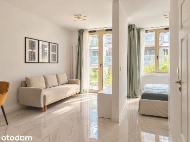 Studio w apartamentowcu Żelazna