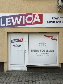 Okazja! Lokal usługowo-handlowy na parterze 17 m. kw. w ścisłym centrum