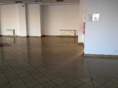 Wynajmę lokal usługowy